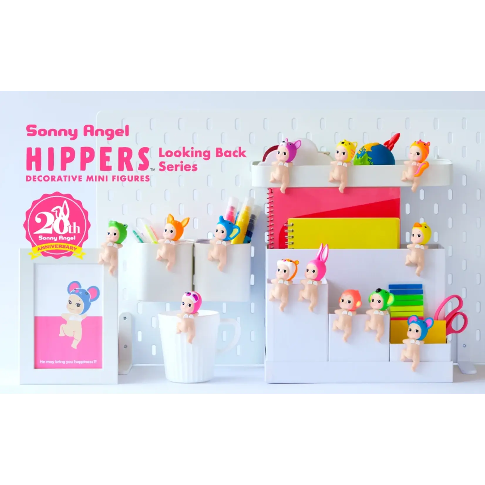 Dreams Sonny Angel HIPPERS Looking Back Series Mini Figure - 1 Piece