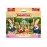 Calico Critters Highbranch Giraffe Family