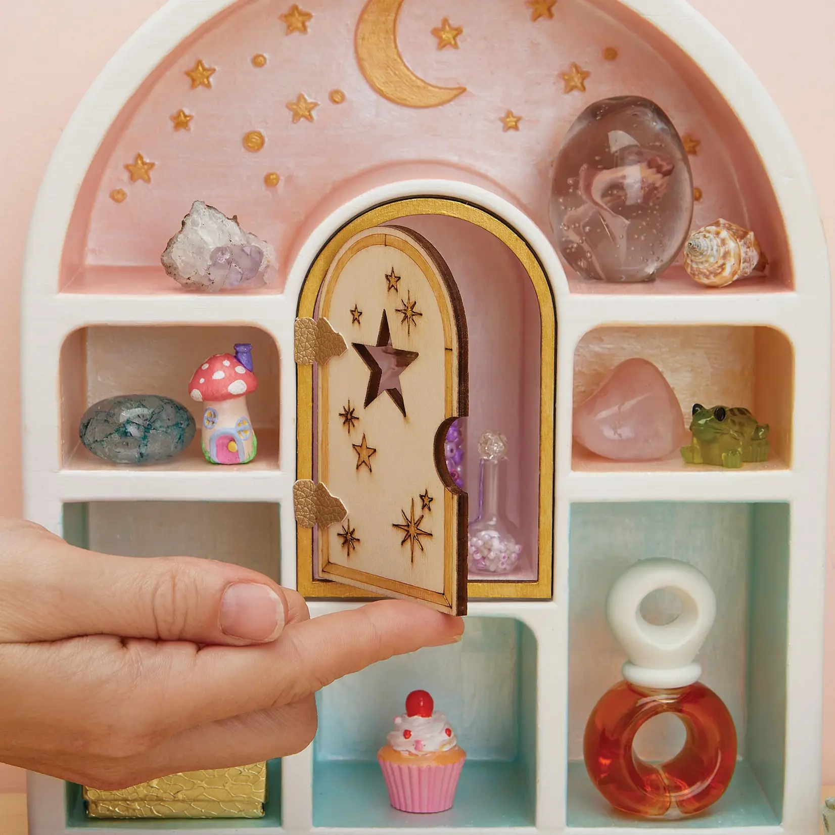 Bright Stripes Wish Craft: Paint A Curio Shelf