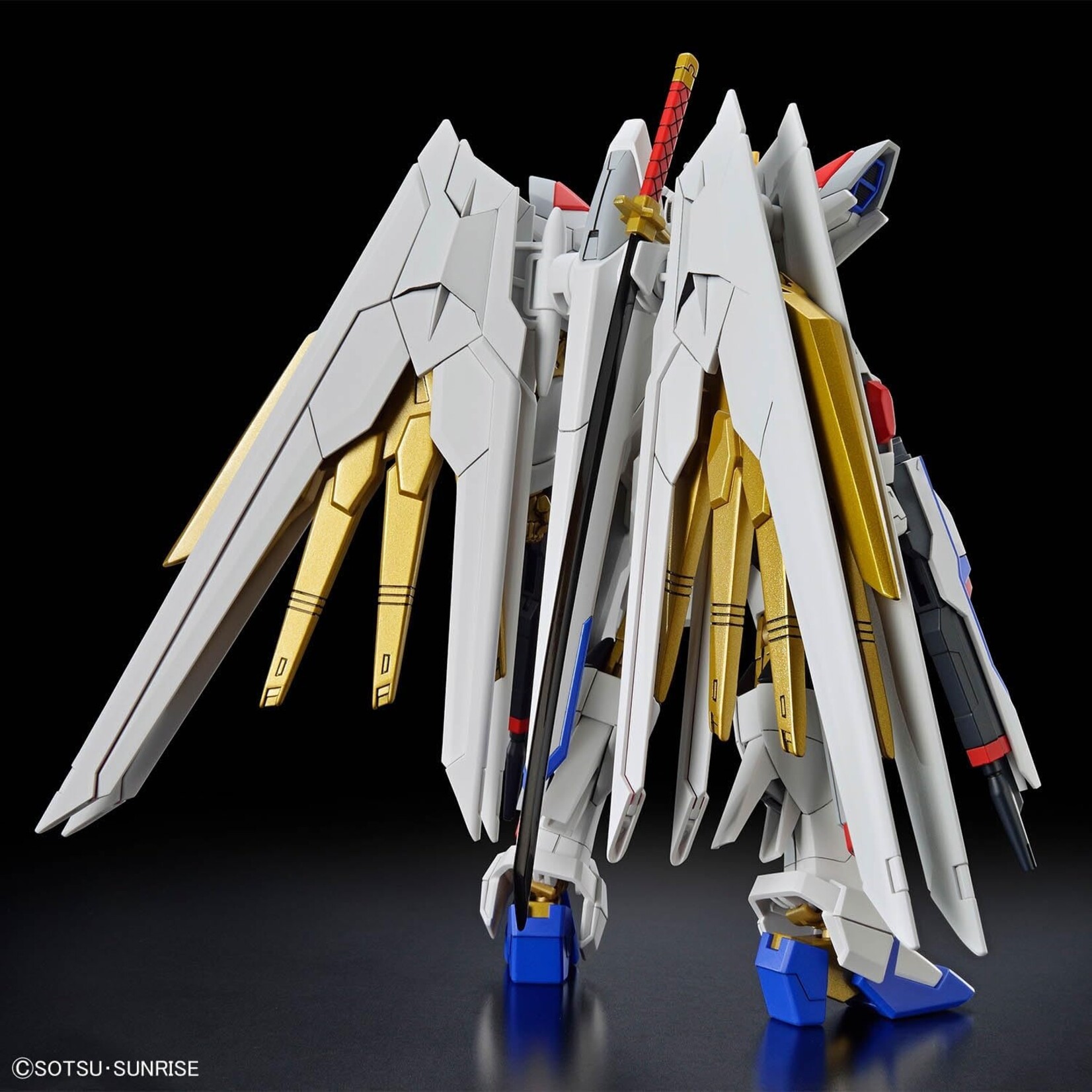 Bandai 2679242 - #250 Mighty Strike Freedom Gundam HG