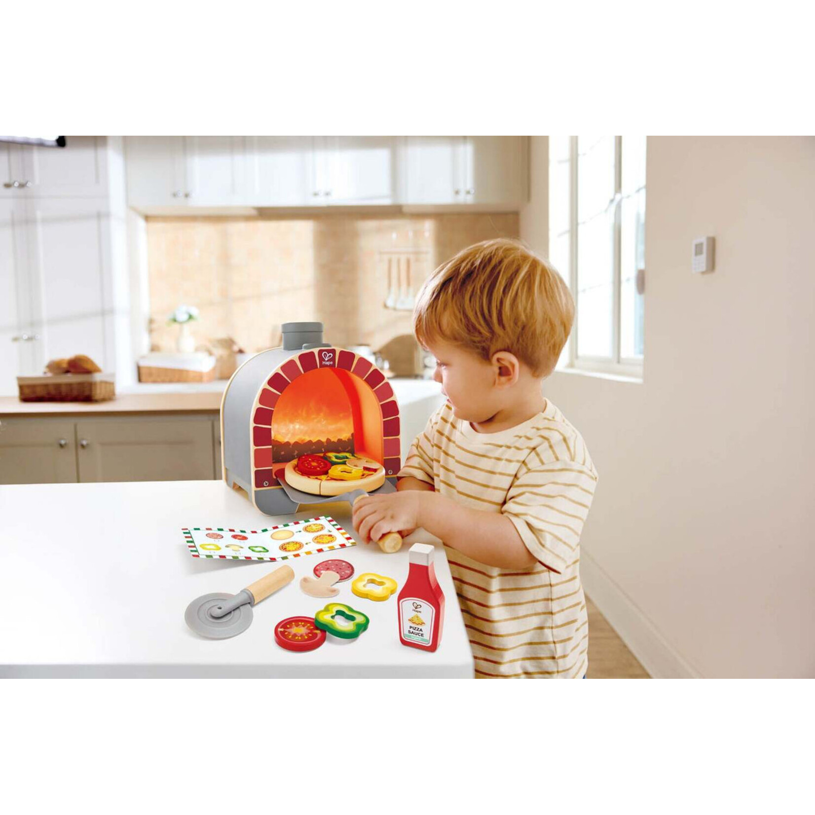 Hape Light & Sizzle Pizza Oven Set
