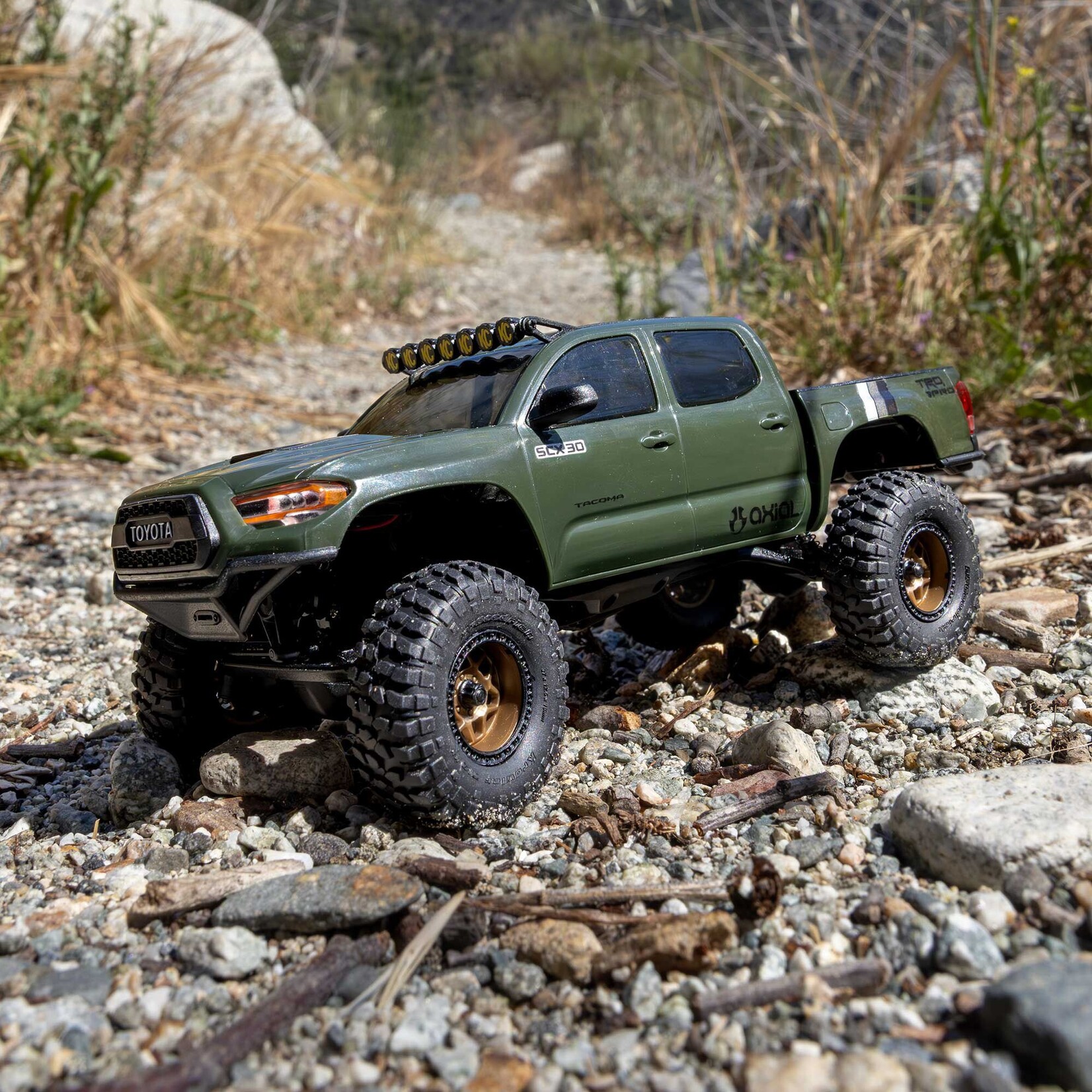 Axial AXI-3289T1 1:30 SCX30 Toyota Tacoma 4x4 RTR Brushed Rock Crawler Extreme Off Road