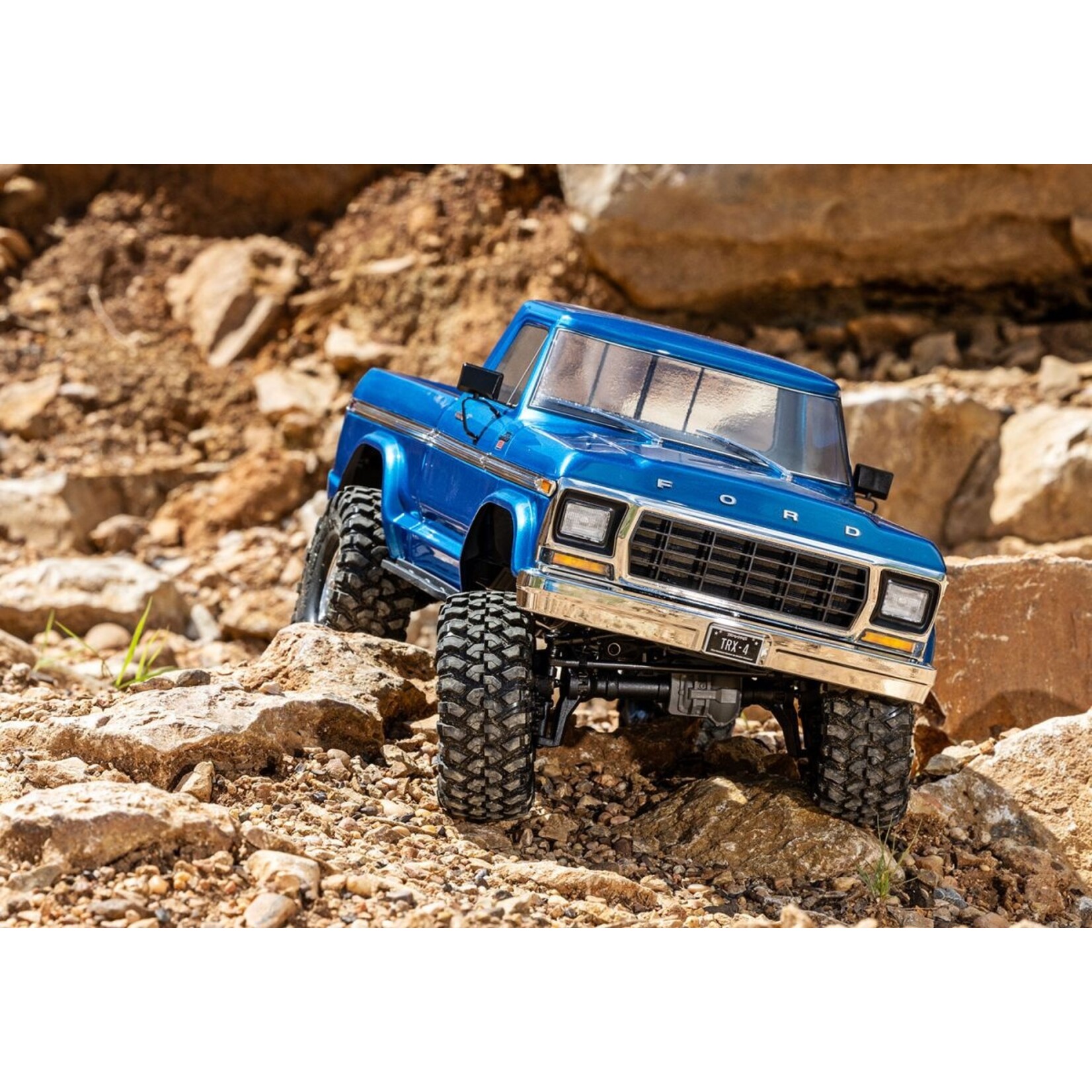 Traxxas 921444BLUE - TRX-4 '79 F150 4WD Scale and Trail Crawler - Blue