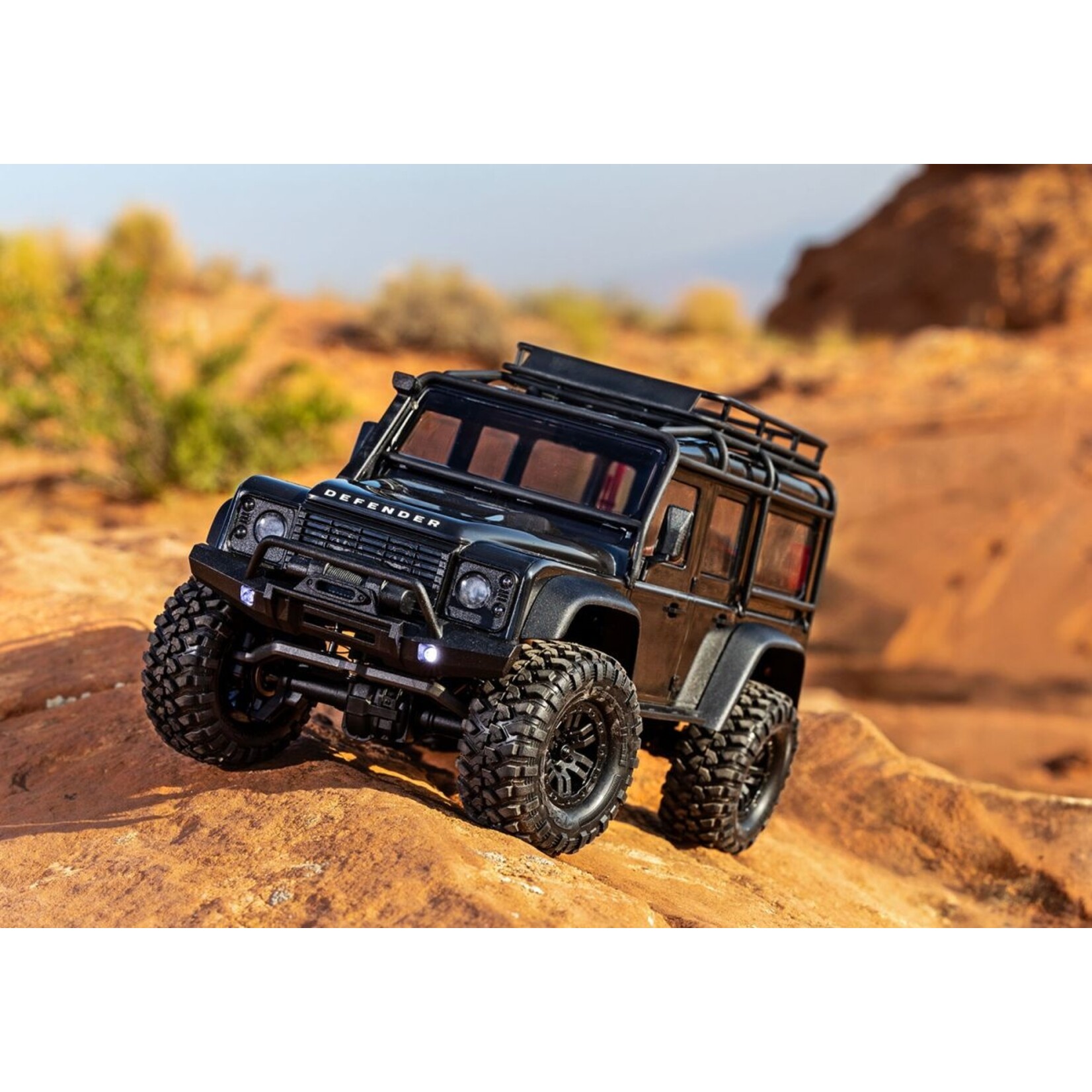 Traxxas 970541BLK TRX-4M Land Rover Defender 1/18 4X4 Crawler - Black