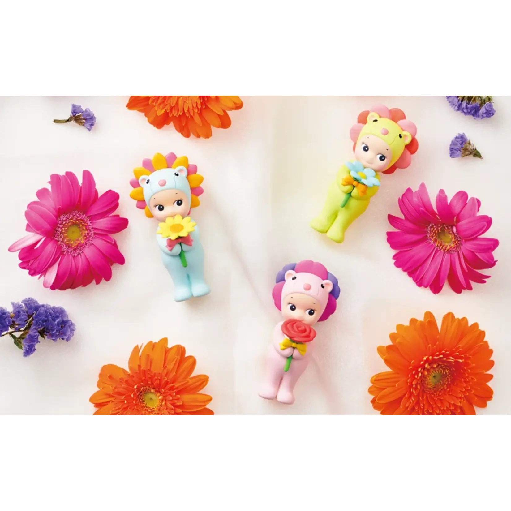 Dreams Sonny Angel Mini Figure Flower Gift - 1 Piece