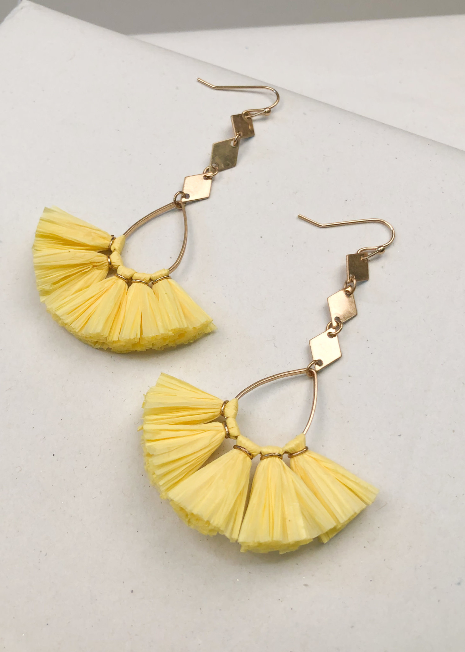 yellow raffia