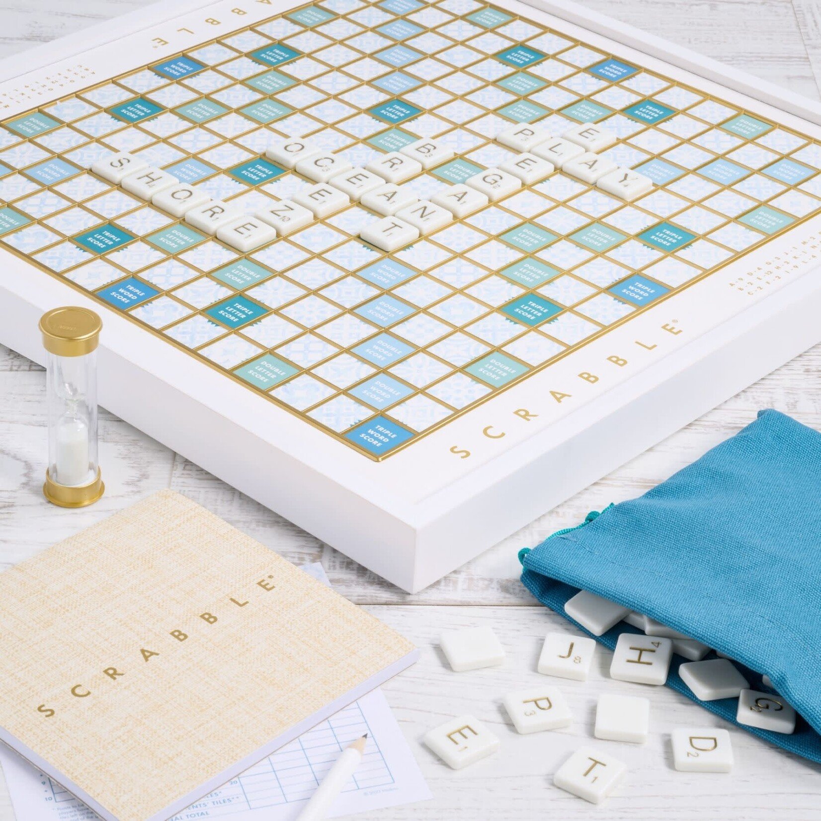 WS Game Company Scrabble Bianco Edition
