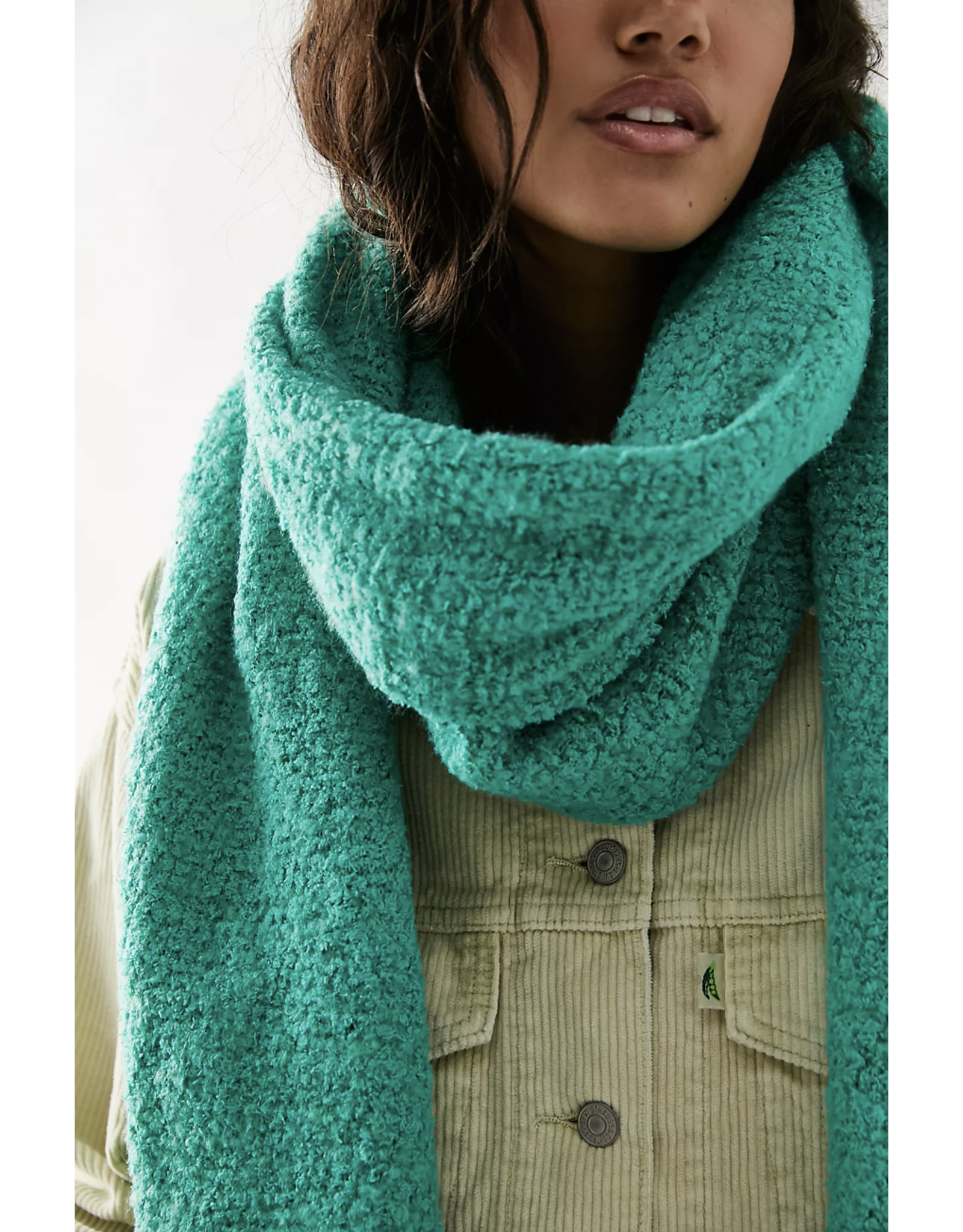 cozy boucle fringe scarf