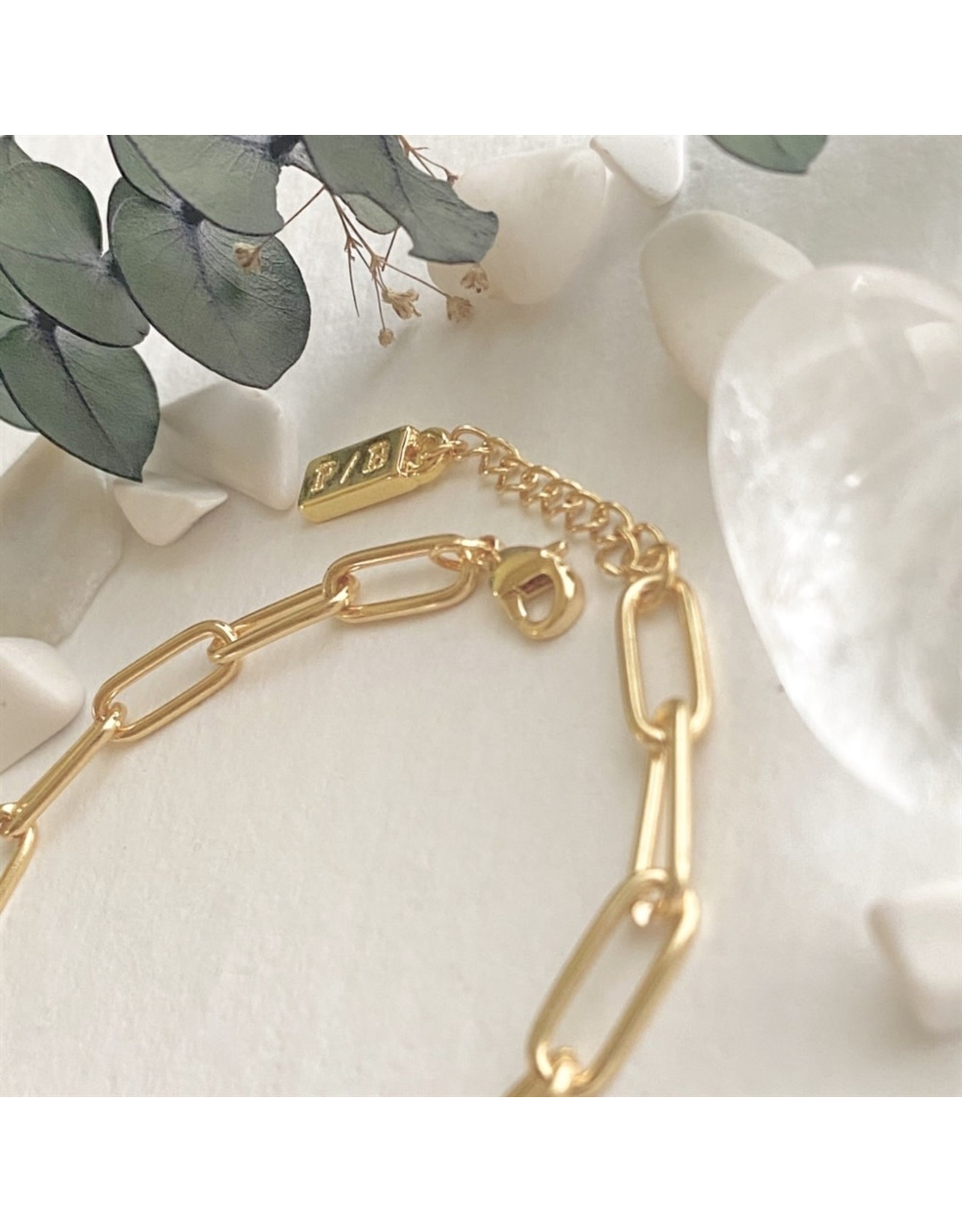 Pika & Bear Pika & Bear - Montmartre Paperclip Chain Bracelet in Gold