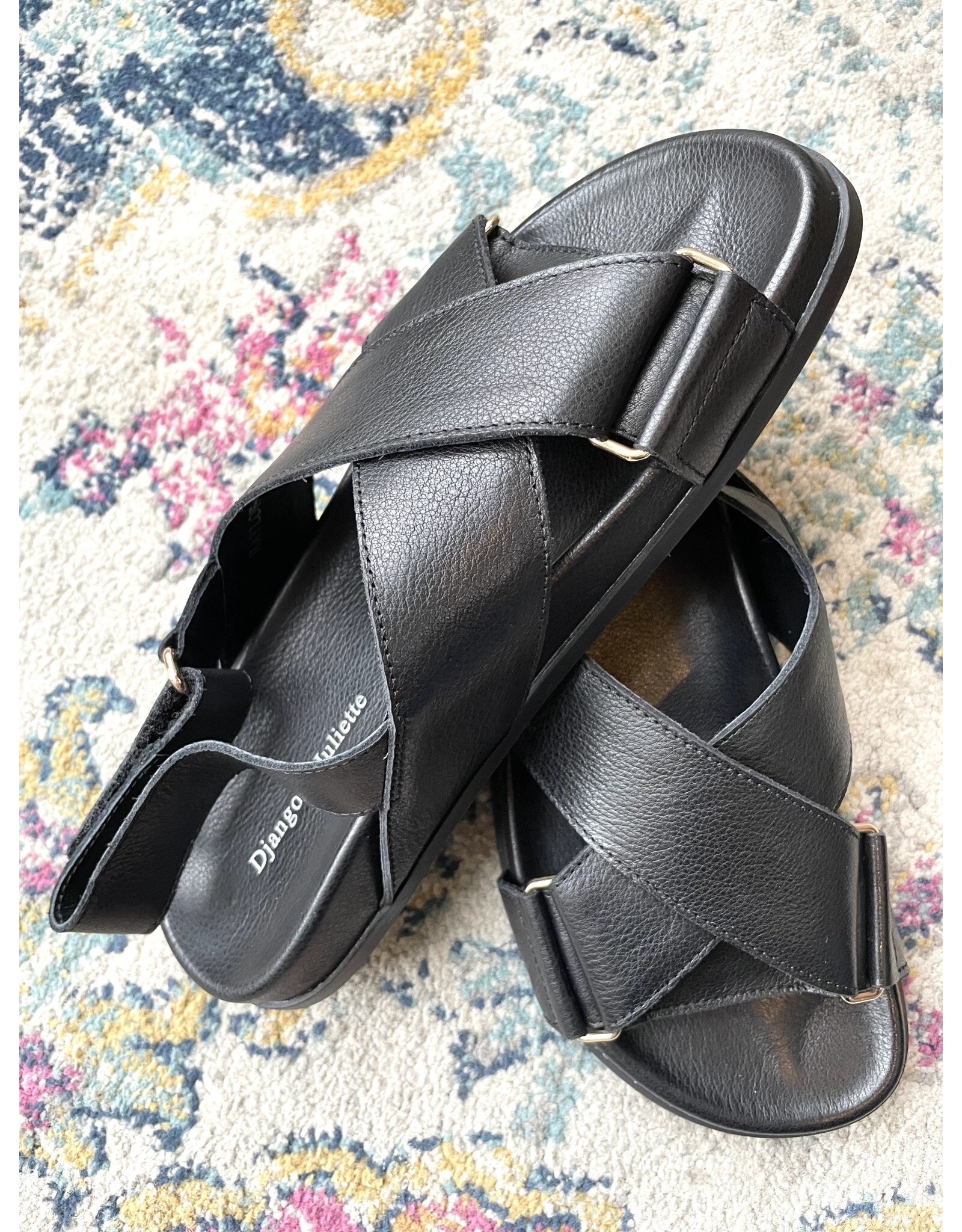 Django and Juliette Django & Juliette - Haylow (Black leather)