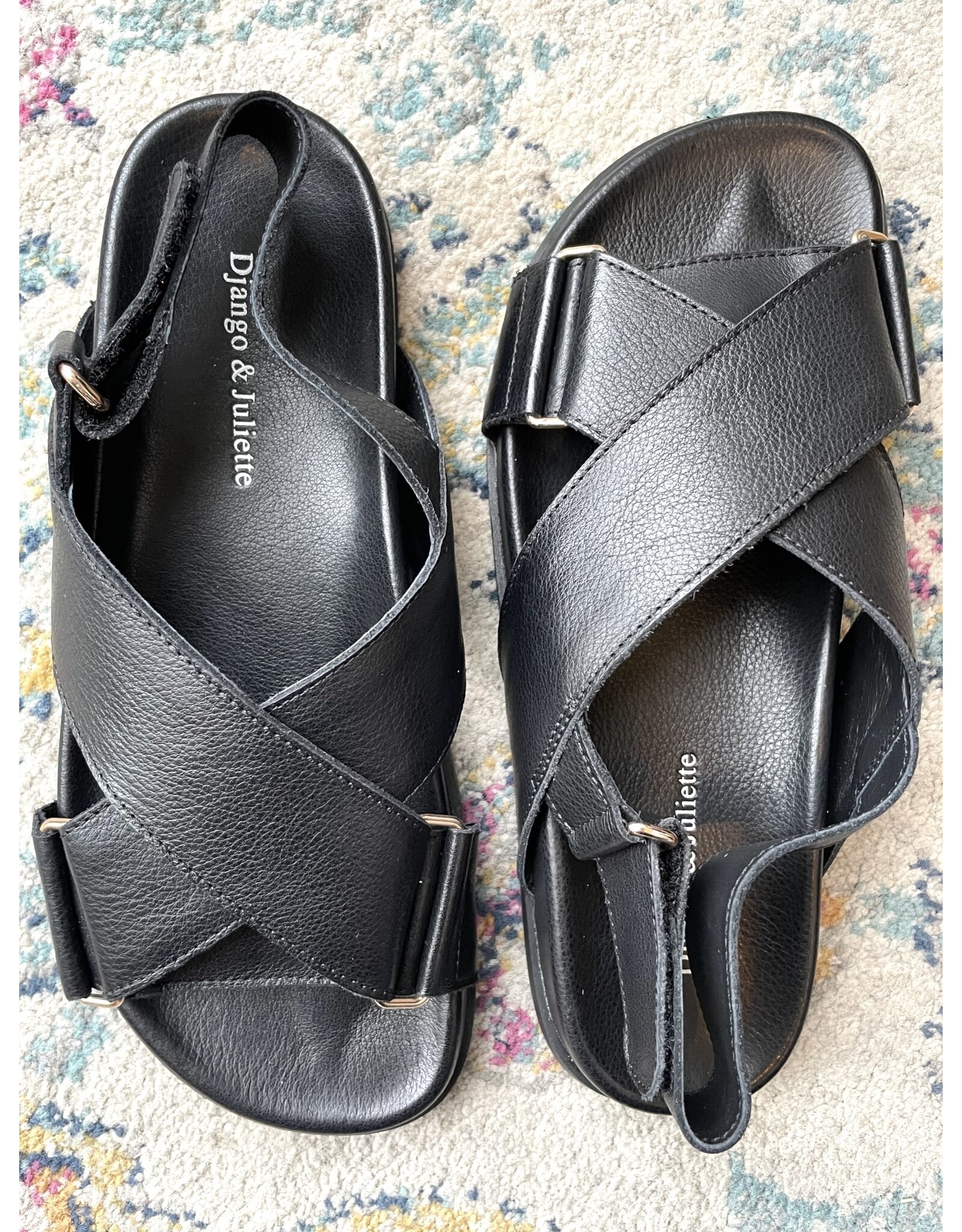 Django and Juliette Django & Juliette - Haylow (Black leather)