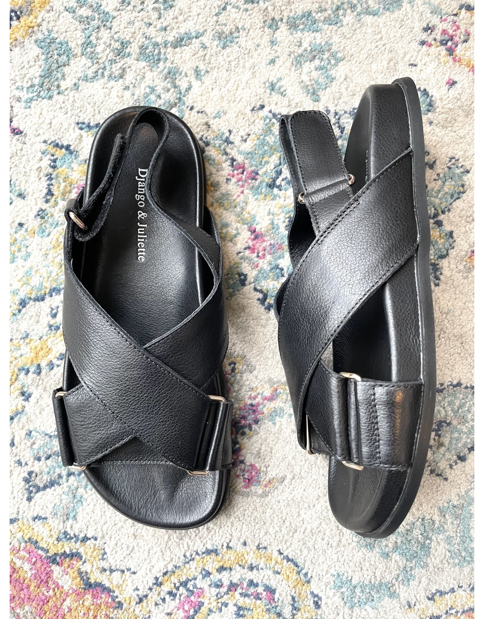 Django and Juliette Django & Juliette - Haylow (Black leather)