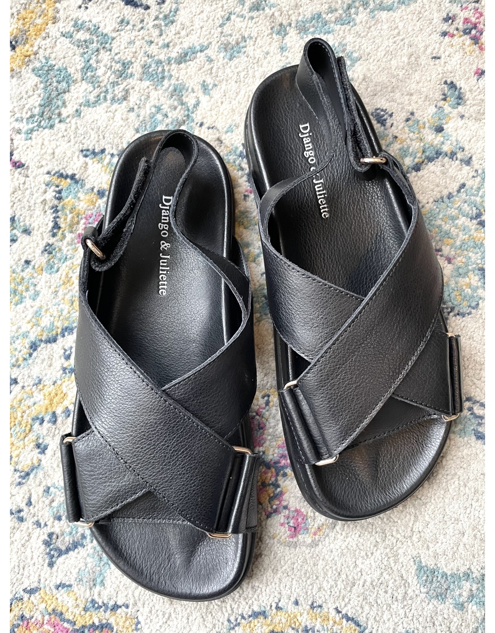 Django and Juliette Django & Juliette - Haylow (Black leather)