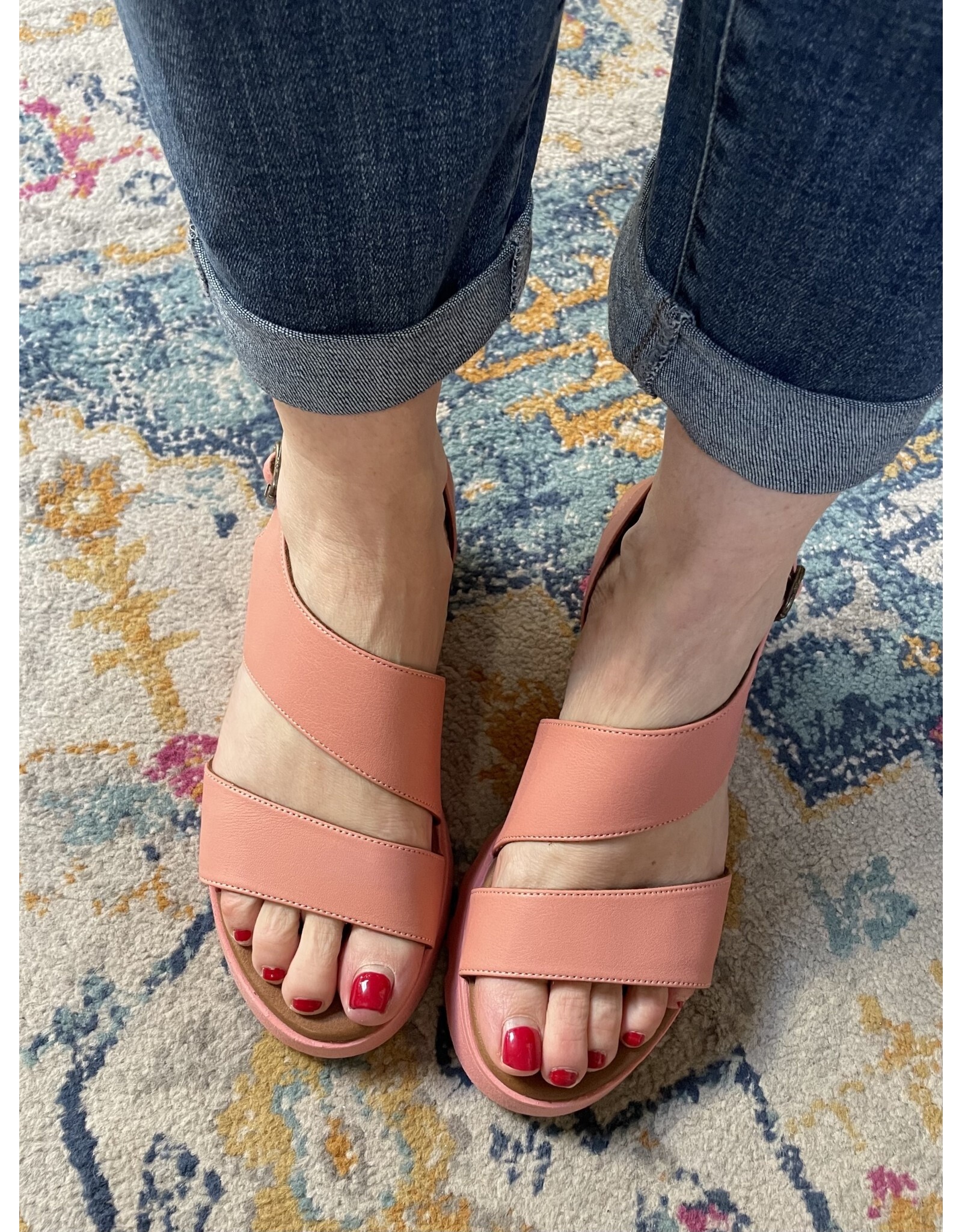 Bueno Bueno - Gianna Platform Sandal (Pink)