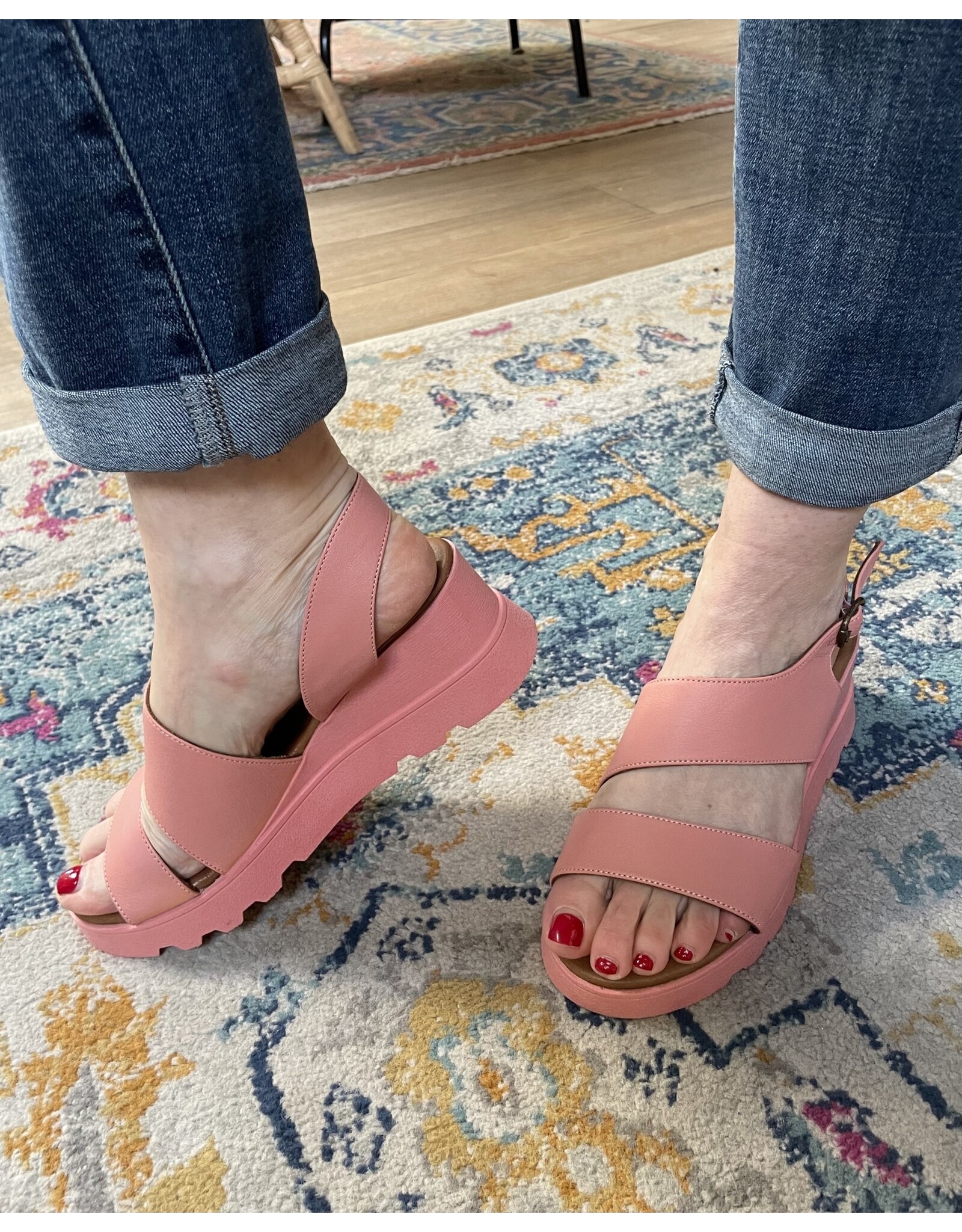 Bueno Bueno - Gianna Platform Sandal (Pink)