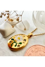Pika & Bear Pika & Bear - Bellis Daisy Charm Necklace in Gold