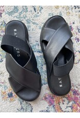 Ateliers Ateliers - Cara cross band sandal (Black)