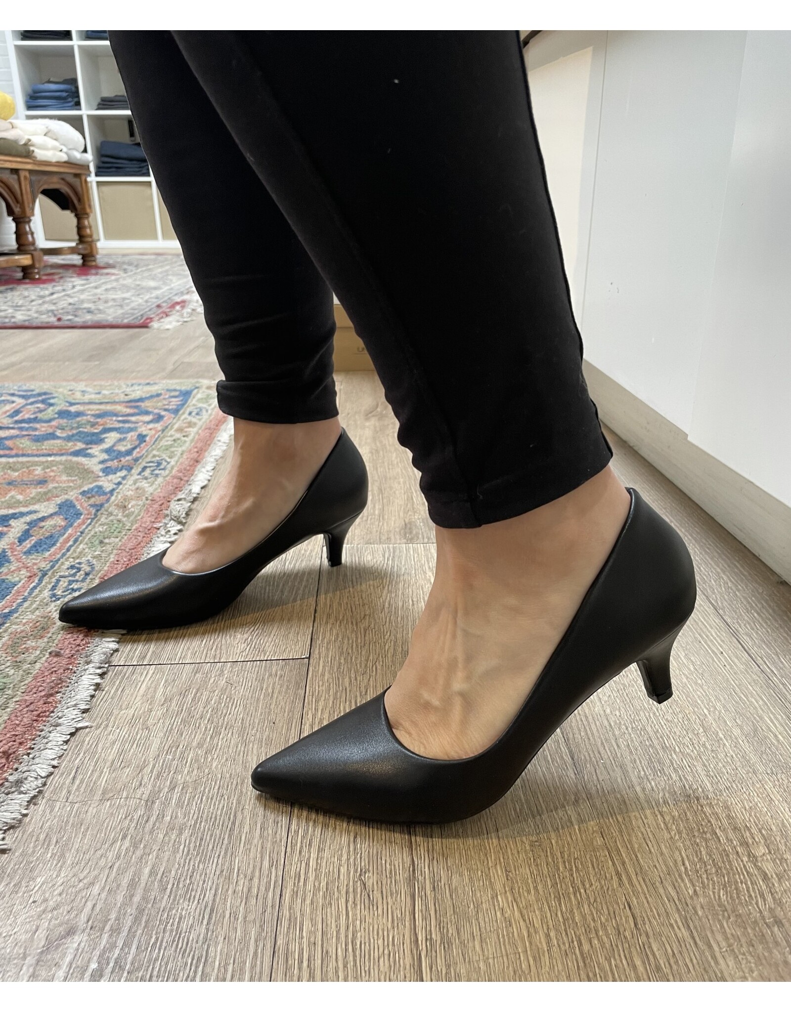 Taxi Taxi - Aliyah (Black PU)