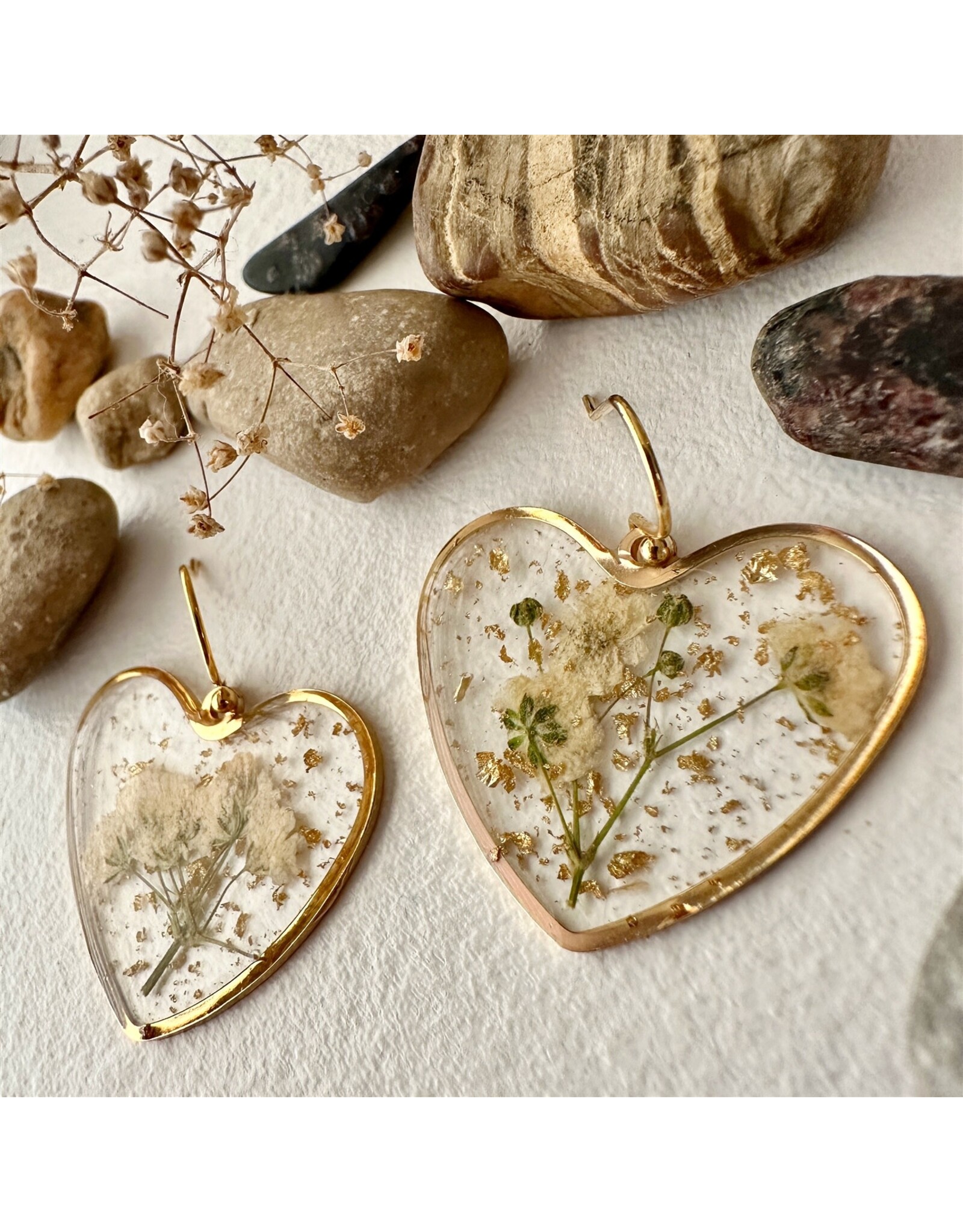 Pika & Bear Pika & Bear - "Bronte" Clear Acrylic Heart Earrings with Real Dried Flowers