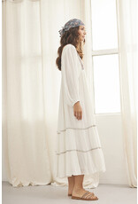 NKN Barcelona NKN Barcelona - Embroidered long sleeve dress (White)