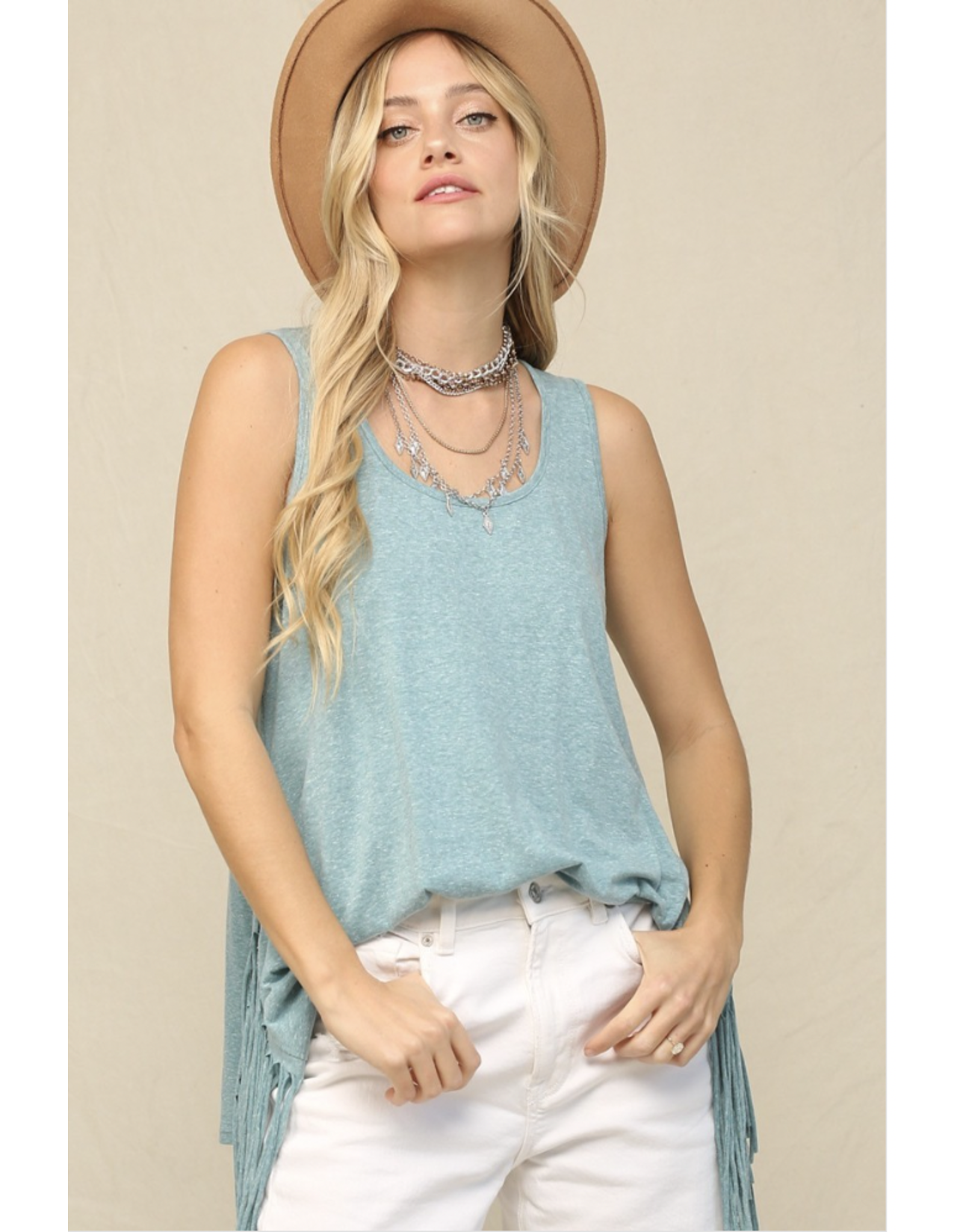 Kye Mi Jayde - Sleeveless top with side fringe