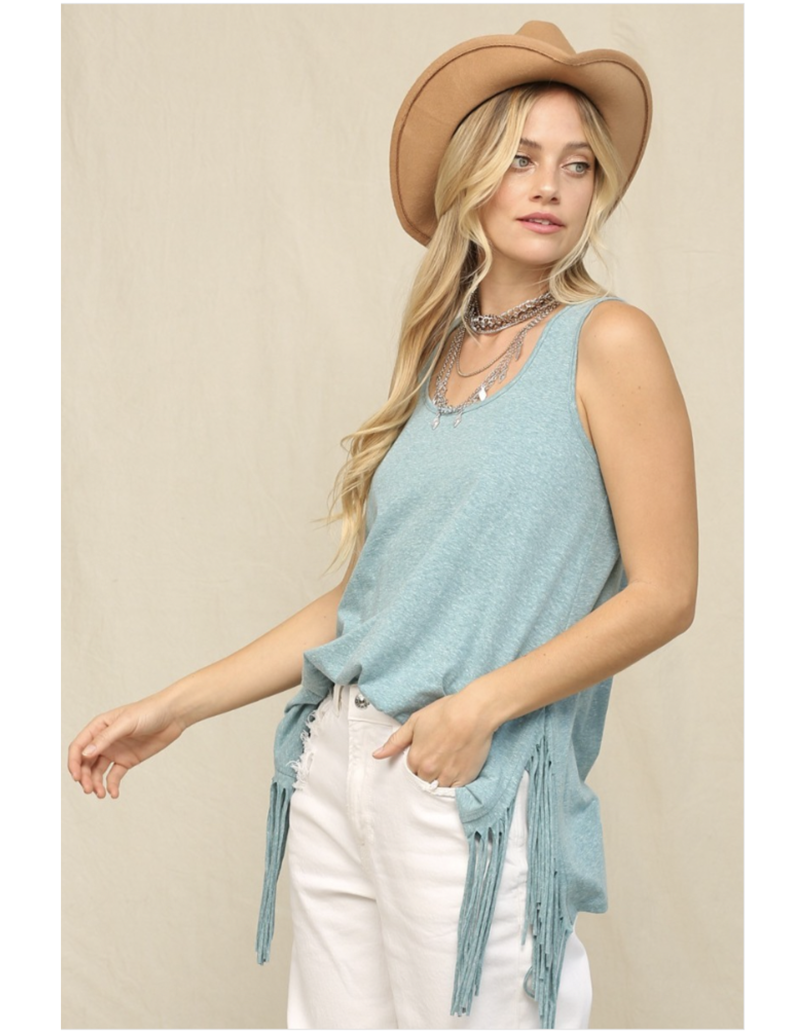 Kye Mi Jayde - Sleeveless top with side fringe