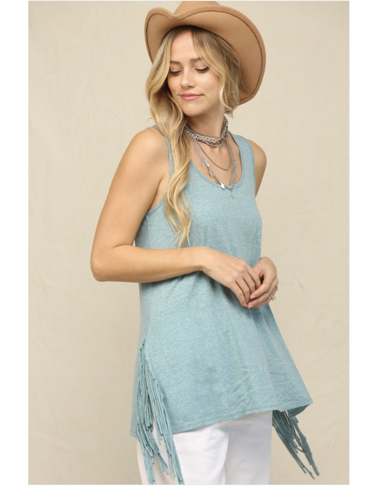 Kye Mi Jayde - Sleeveless top with side fringe