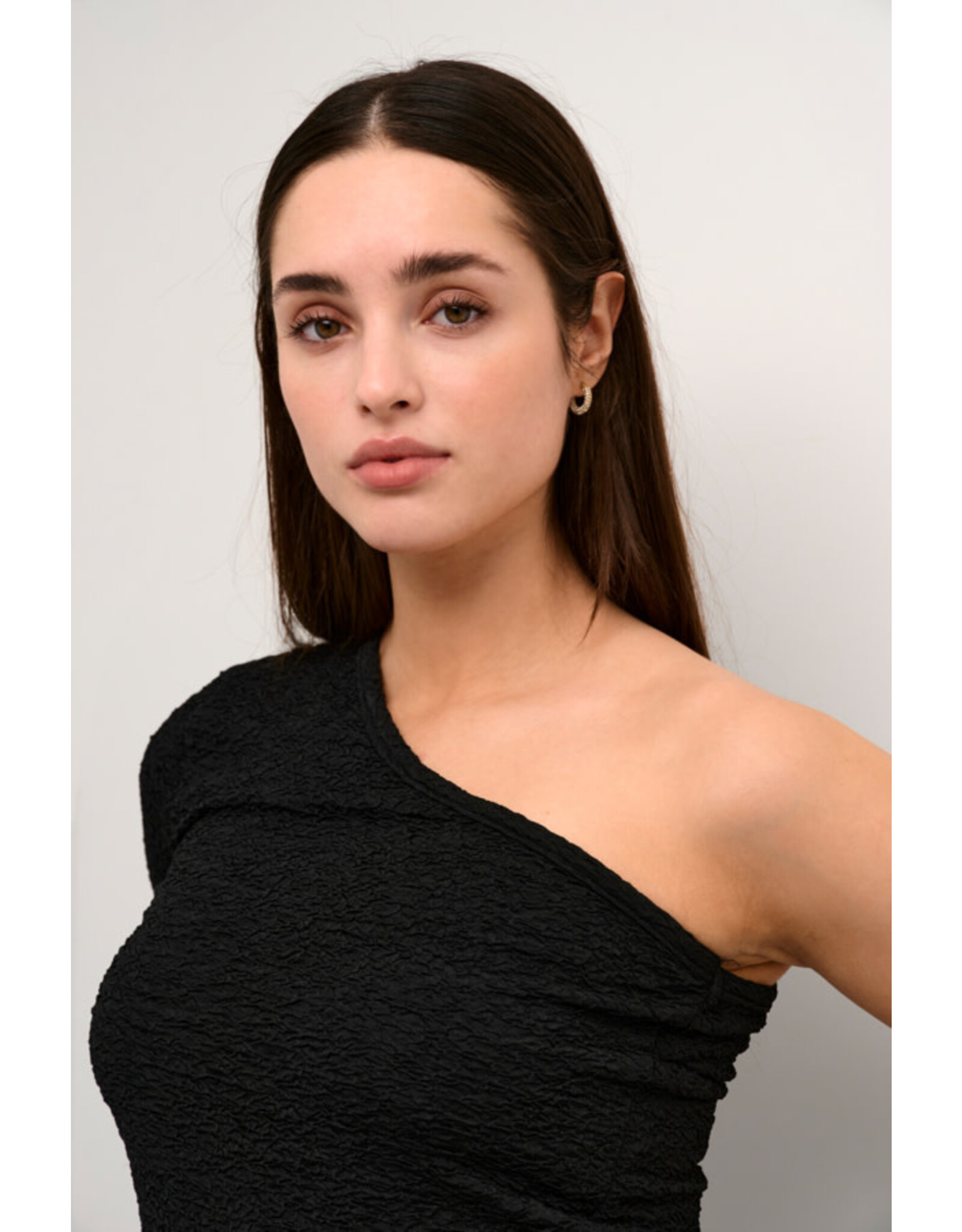 Kaffe Kaffe - Ronia asymmetric tee (black deep)