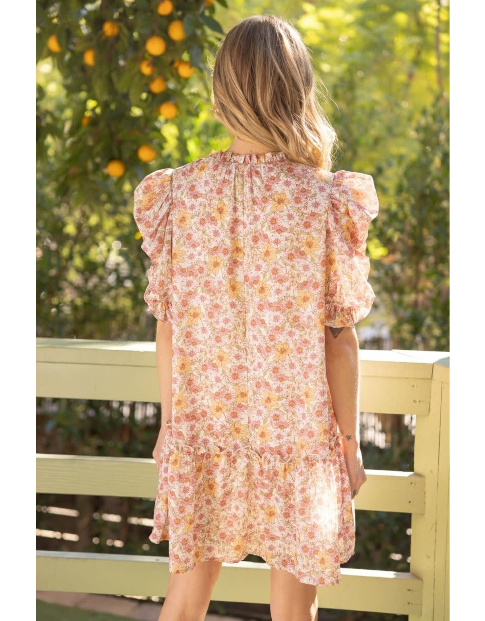 Voy Voy - Pleated puff sleeve floral tiered dress