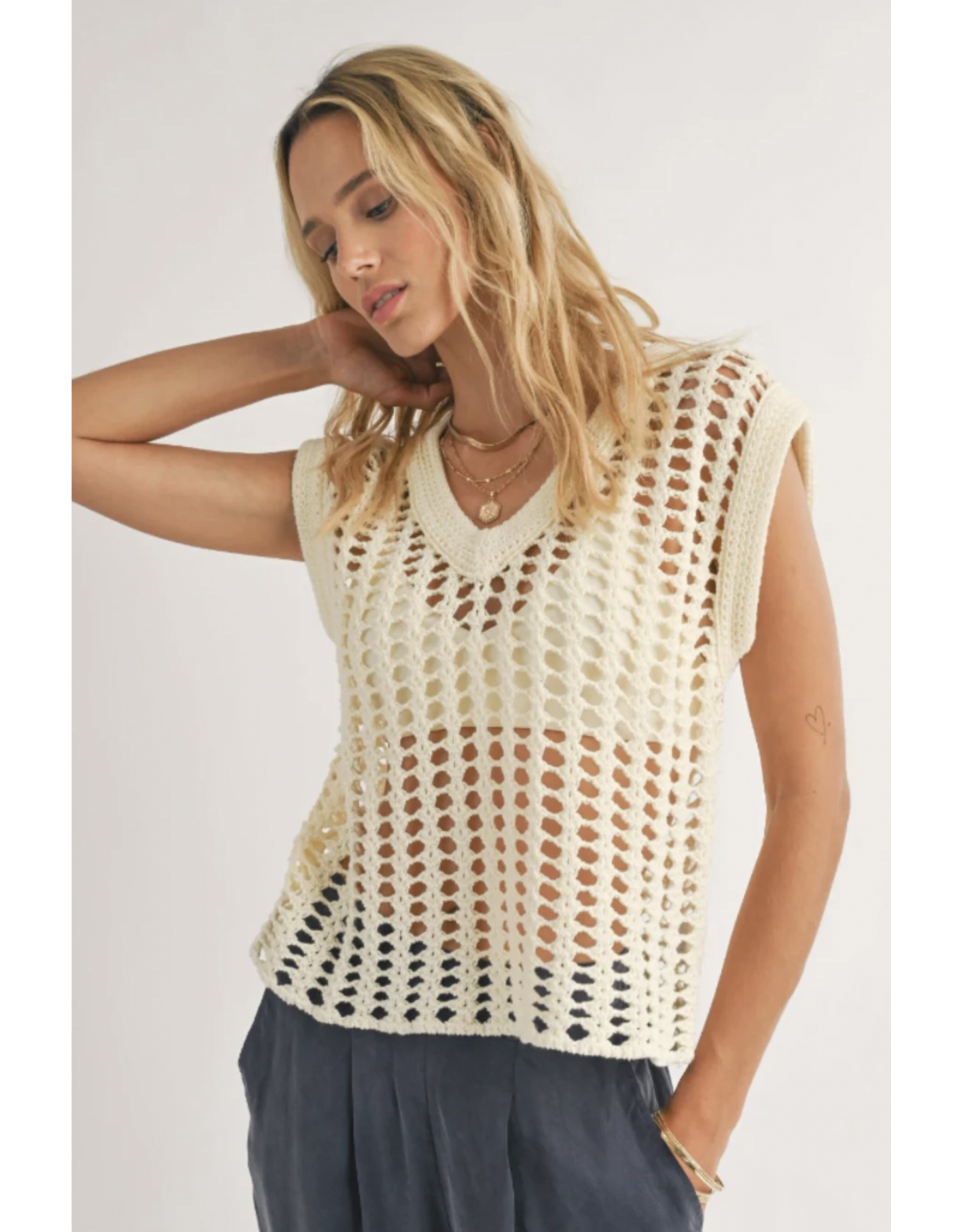 Sadie & Sage Sadie & Sage - Lexi open knit sweater vest (Ivory)