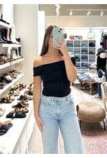 RD Style RD Style - Celesta off shoulder top (Black)