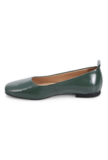 Bueno Bueno - Elizabeth Flat (Hunter Green Patent)