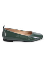 Bueno Bueno - Elizabeth Flat (Hunter Green Patent)