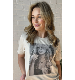 Willow Poppy Stevie graphic tee
