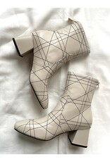 Django and Juliette Django & Juliette - Vian (Cream - Black stitch leather)
