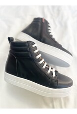 Tyche Tyche - Runaway leather sneaker (Black)