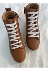 Tyche Tyche - Runaway leather sneaker (Coconut)
