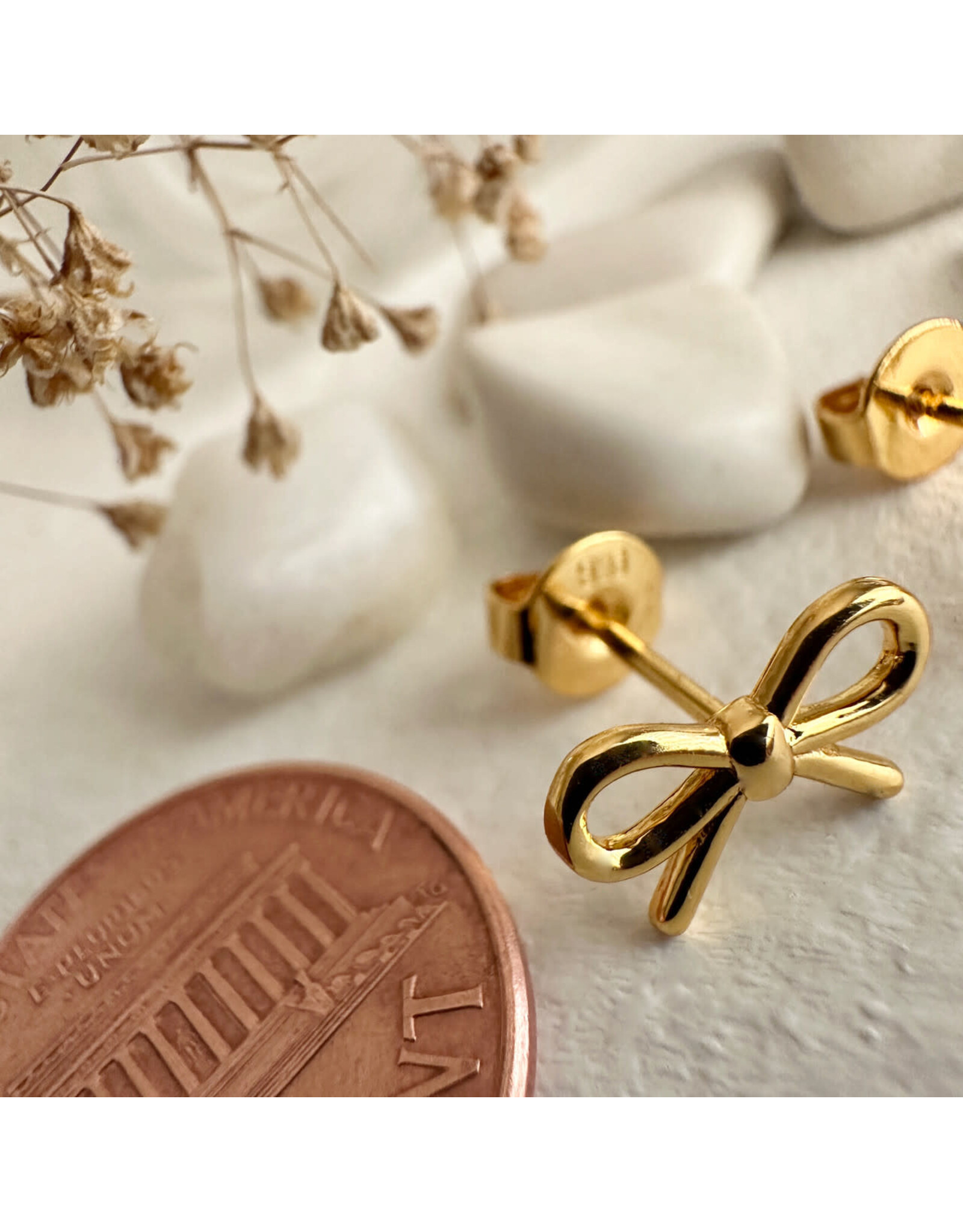 Pika & Bear Pika & Bear - "Zooey" Bow Stud Earrings