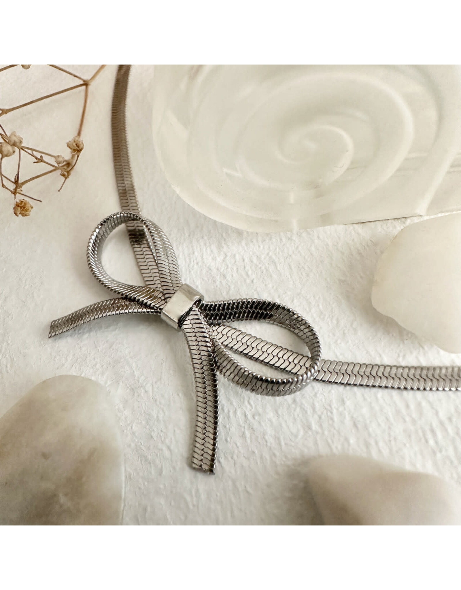 Pika & Bear Pika & Bear - "Florian" Snake Chain Choker Necklace with Bow