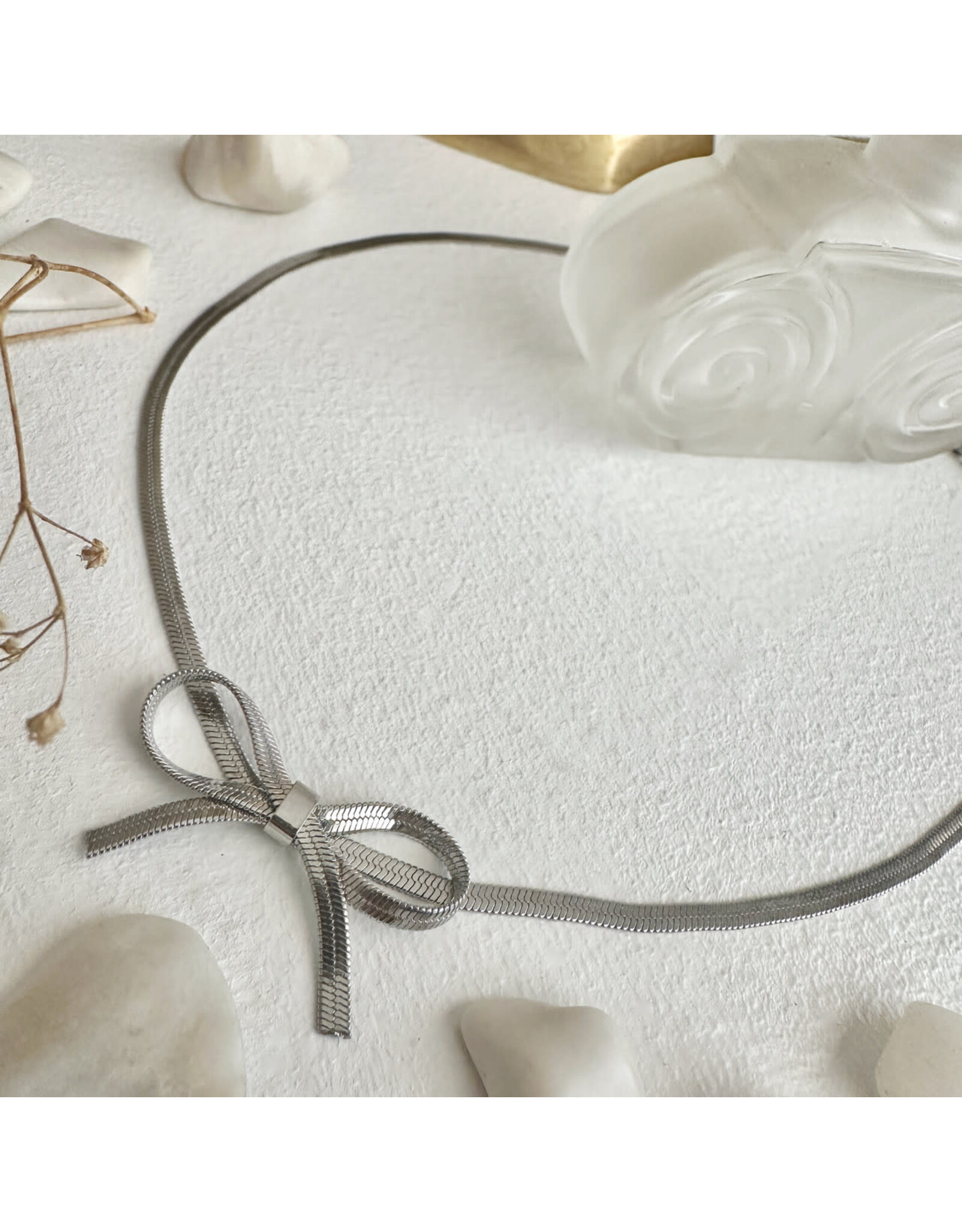 Pika & Bear Pika & Bear - "Florian" Snake Chain Choker Necklace with Bow