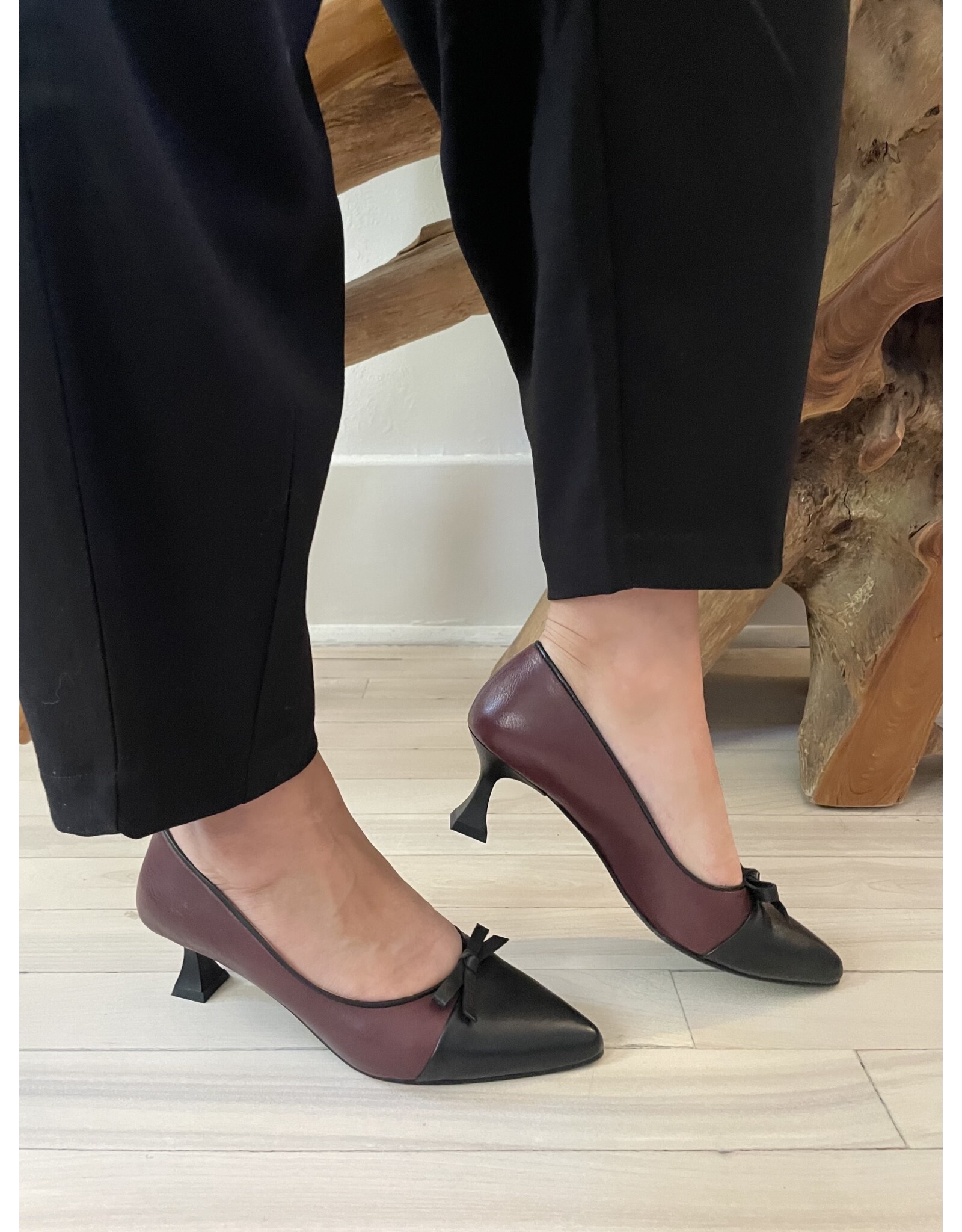 Bueno Bueno - Vera Heel (Black Merlot)
