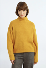 Molly Bracken Molly Bracken - Rollneck Sweater (Saffron Yellow)