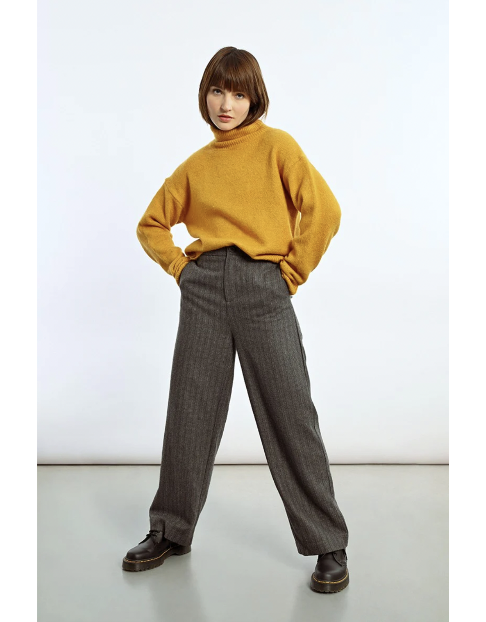 Molly Bracken Molly Bracken - Rollneck Sweater (Saffron Yellow)