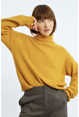 Molly Bracken Molly Bracken - Rollneck Sweater (Saffron Yellow)