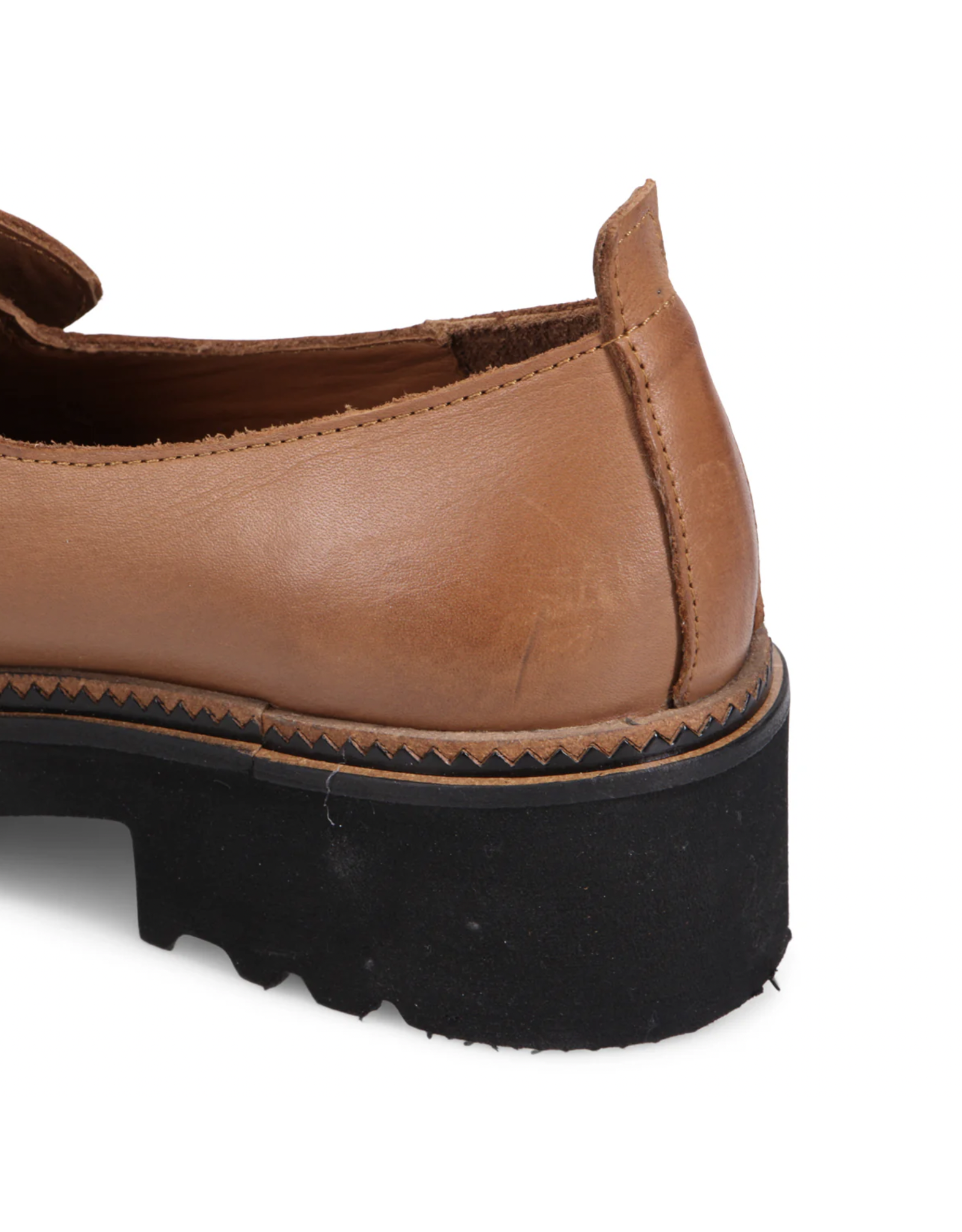 Bueno Bueno - Annie Loafer (Walnut)