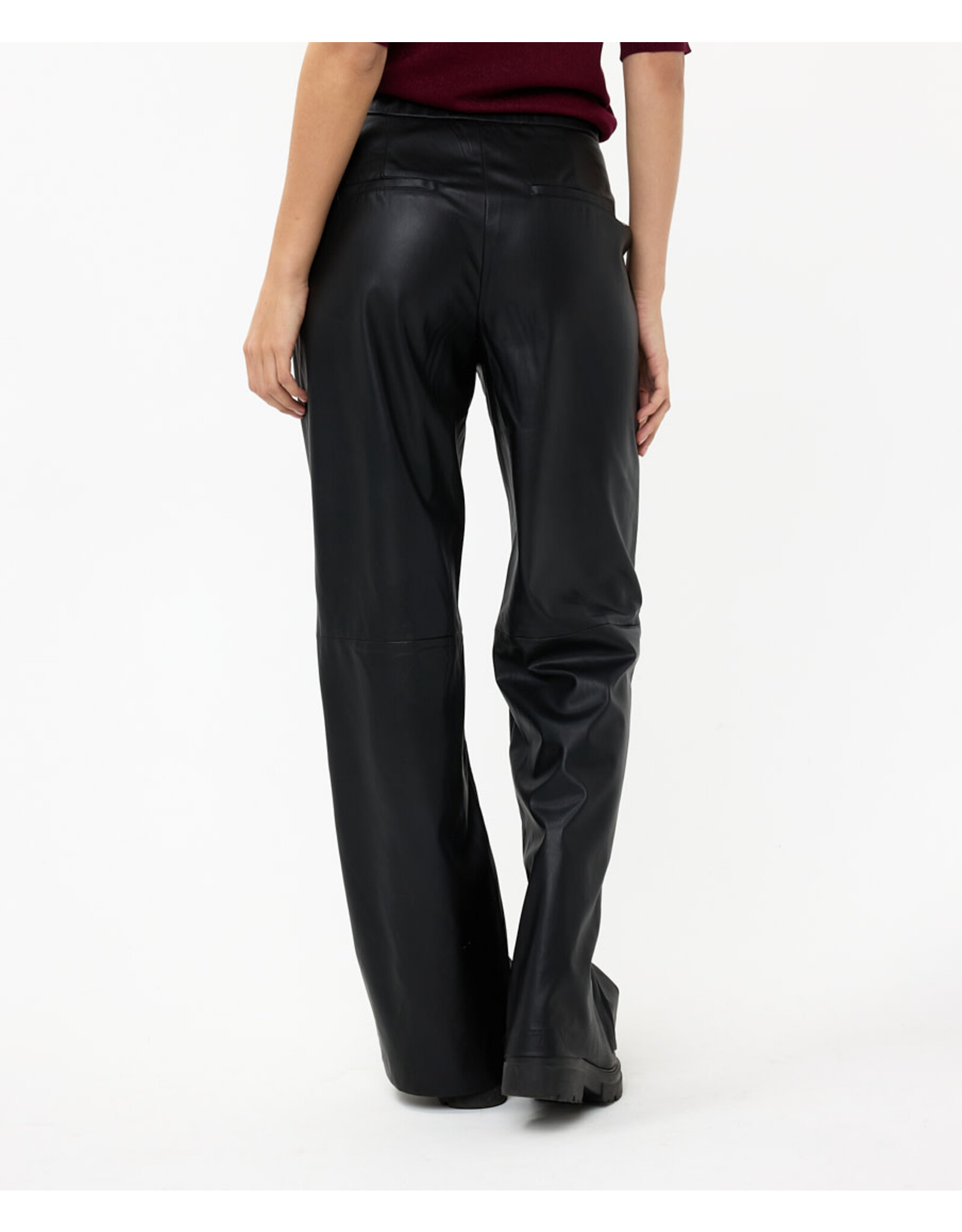 EsQualo EsQualo - Wide Leg Vegan Leather Trousers (Black)