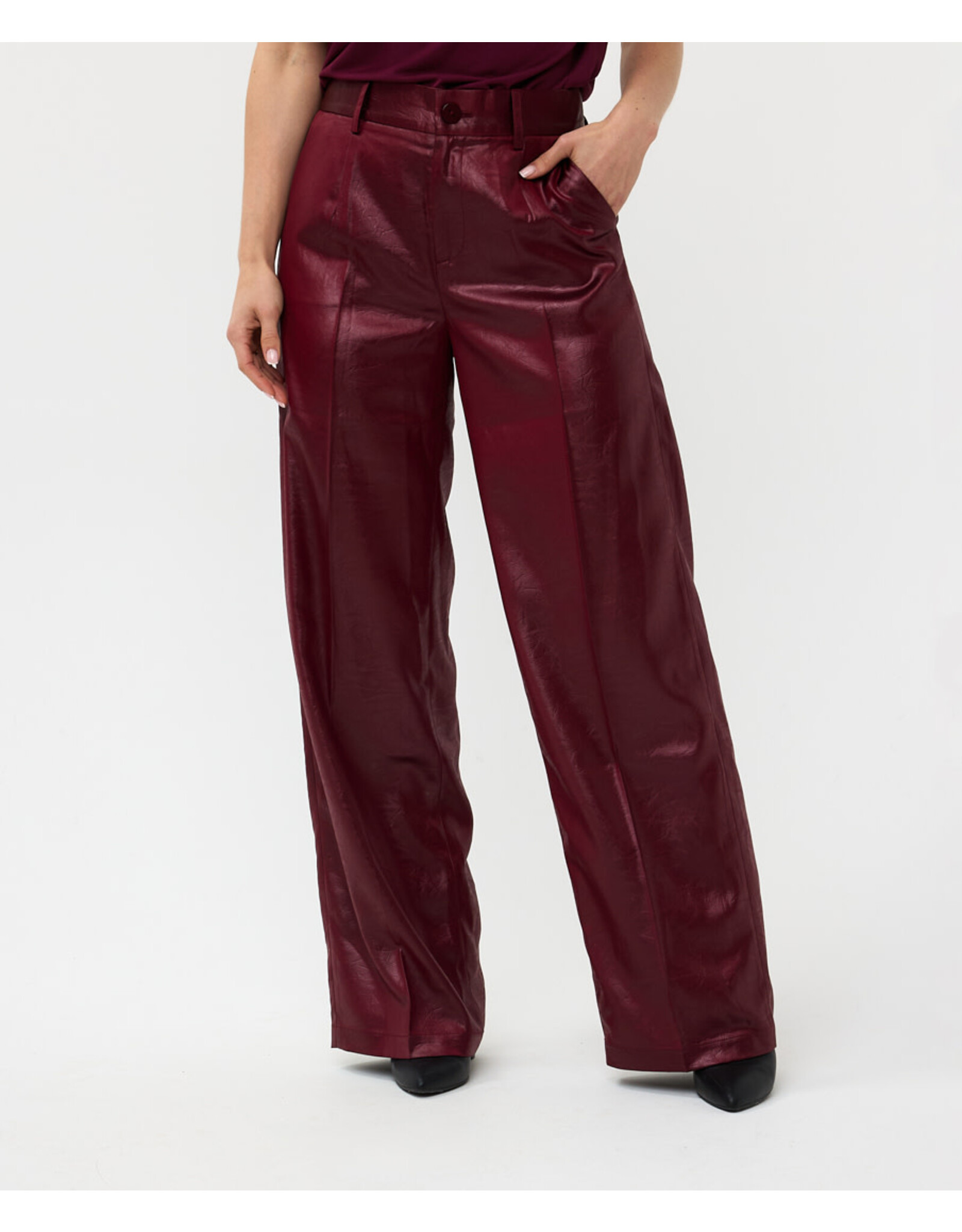 EsQualo EsQualo - Metallic Crinkle Trousers (Wine Red)
