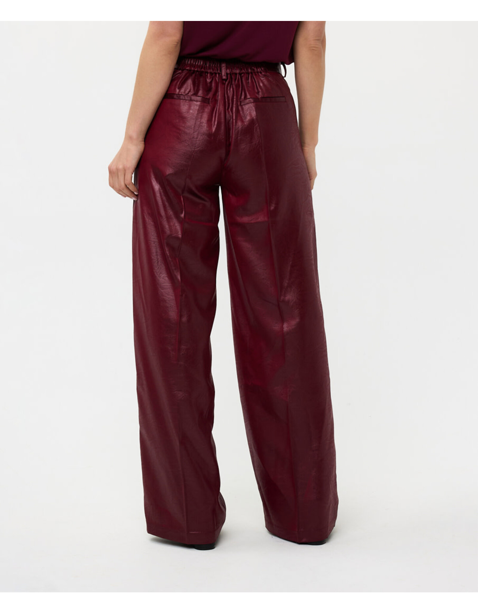 EsQualo EsQualo - Metallic Crinkle Trousers (Wine Red)