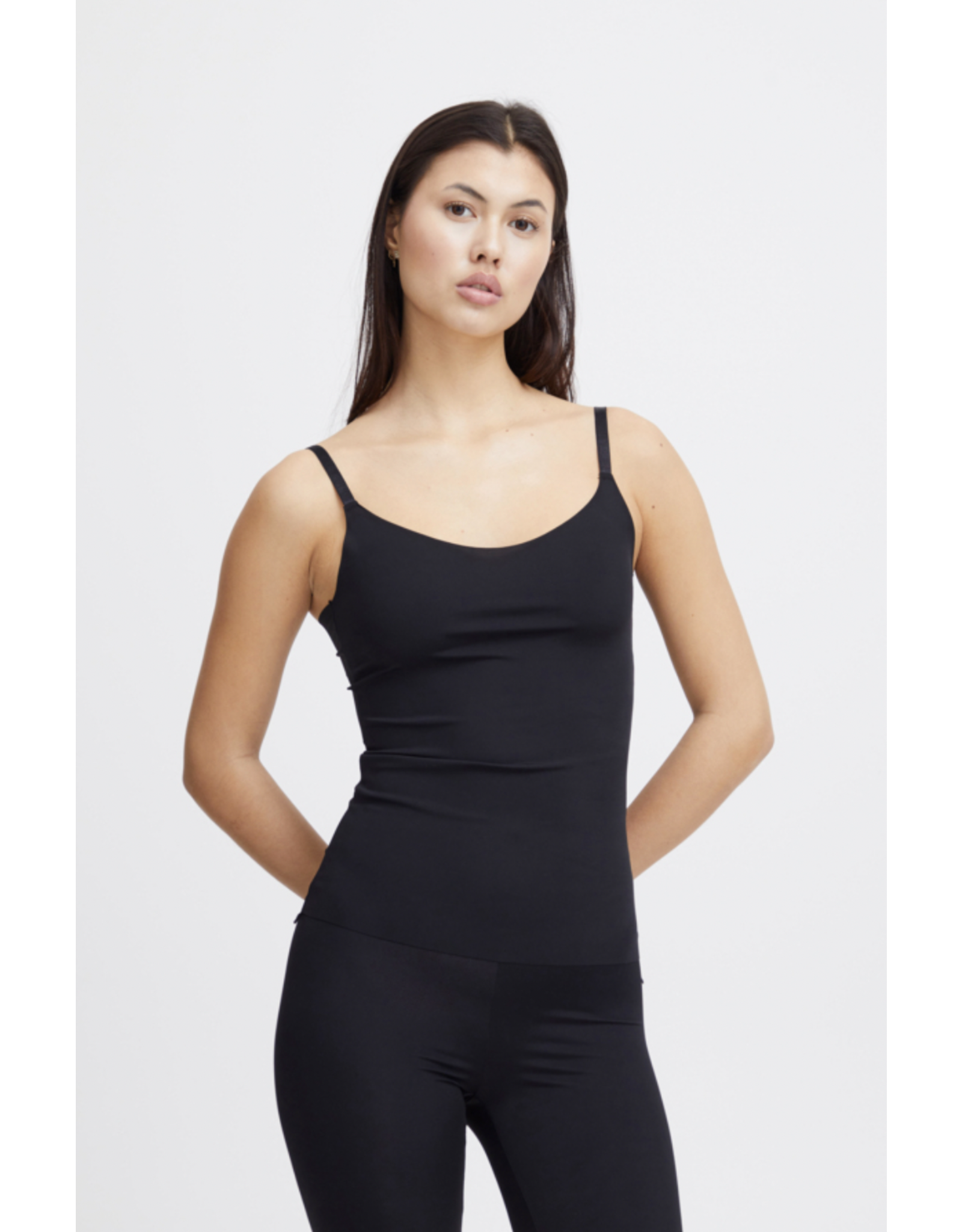 ICHI ICHI - Silv Camisole Basic Second Skin (Black)