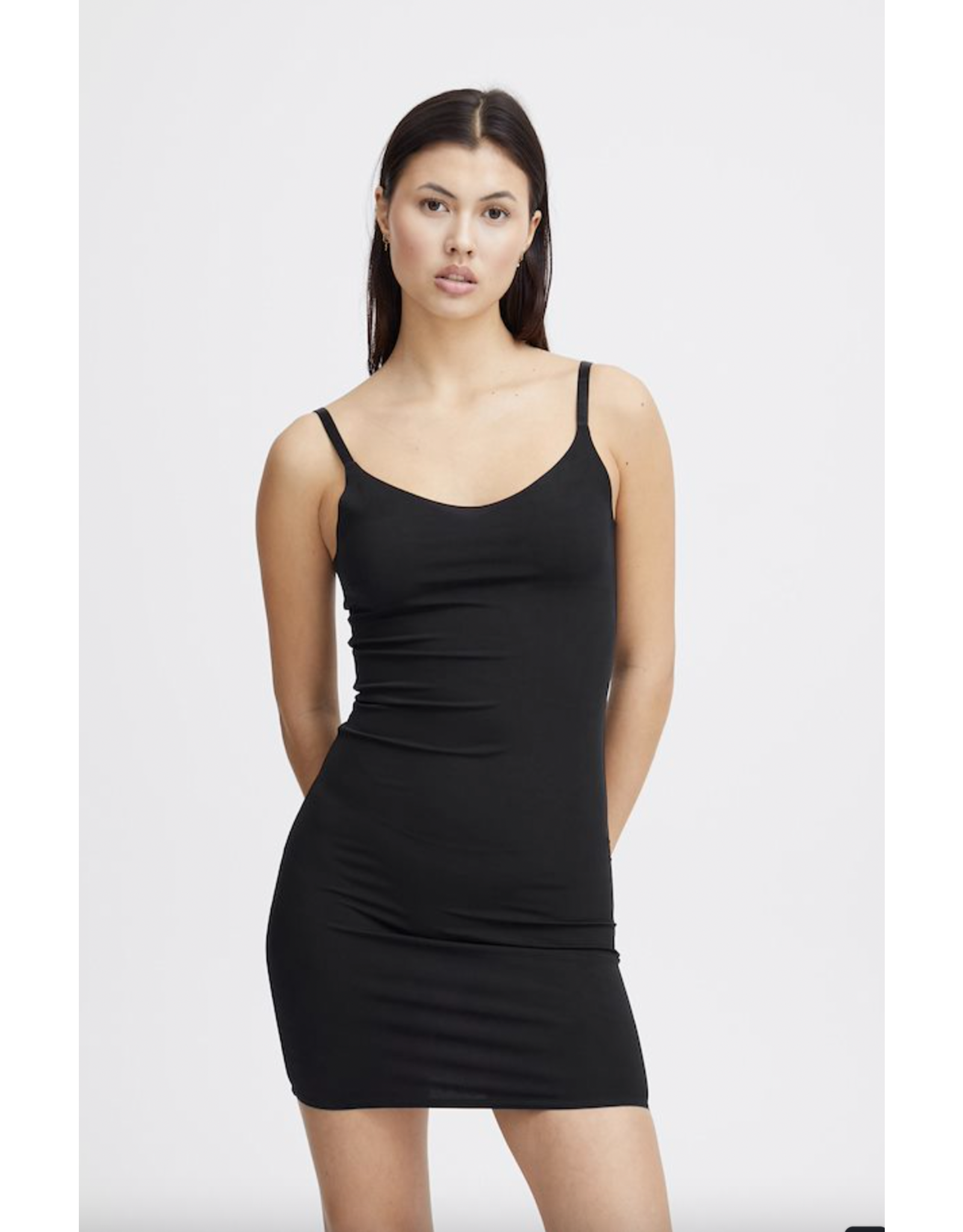 ICHI ICHI - Silv Slipdress (Black)